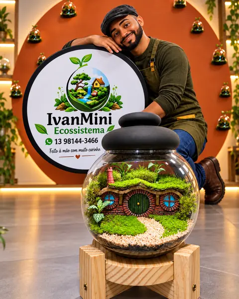 Terrário-luminária com casinha de hobbit